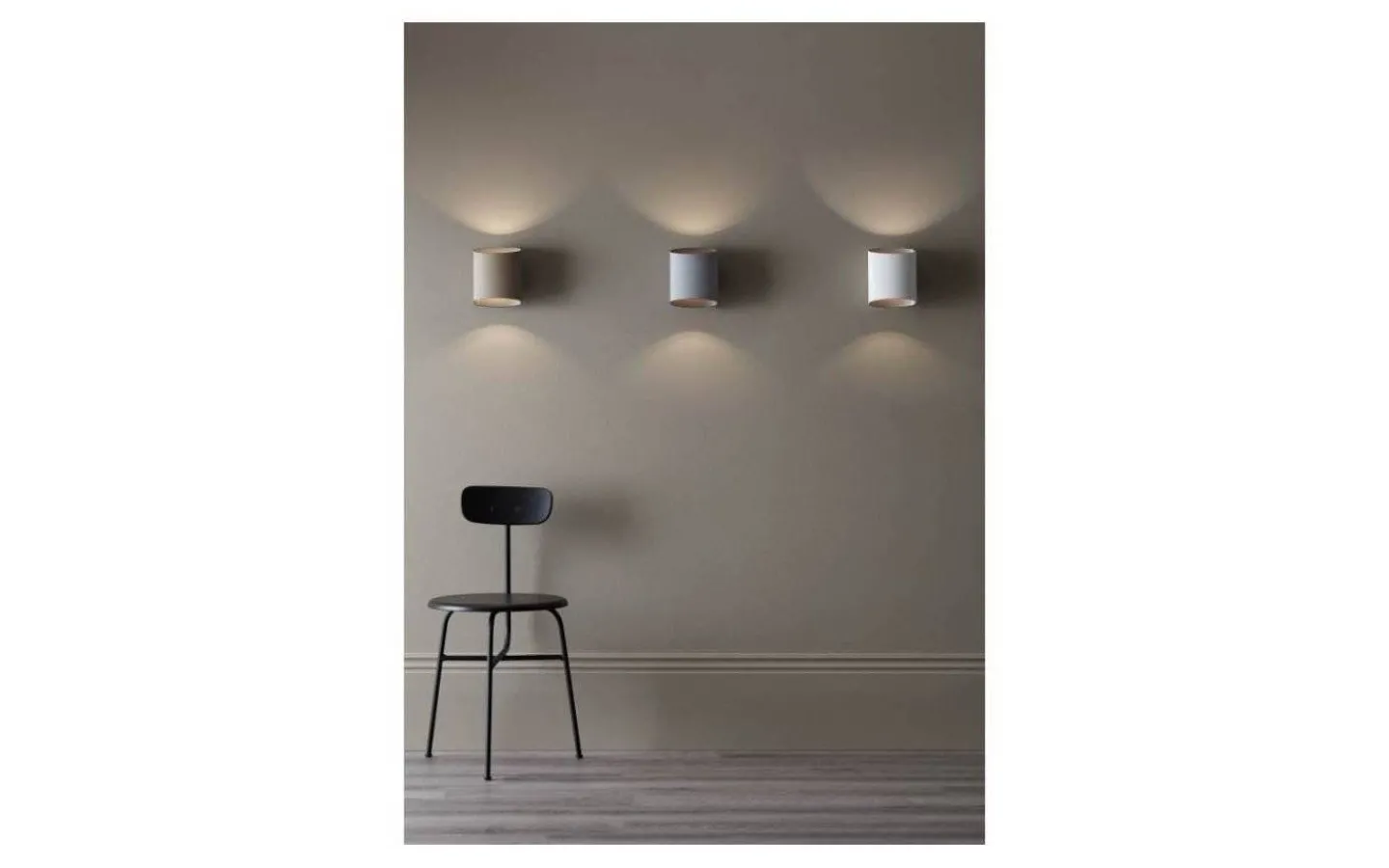 Vardagsrum|Hall & Trappa-Belid Sinne Vägglampa 17cm LED 8W 3000K Beige/Mässing