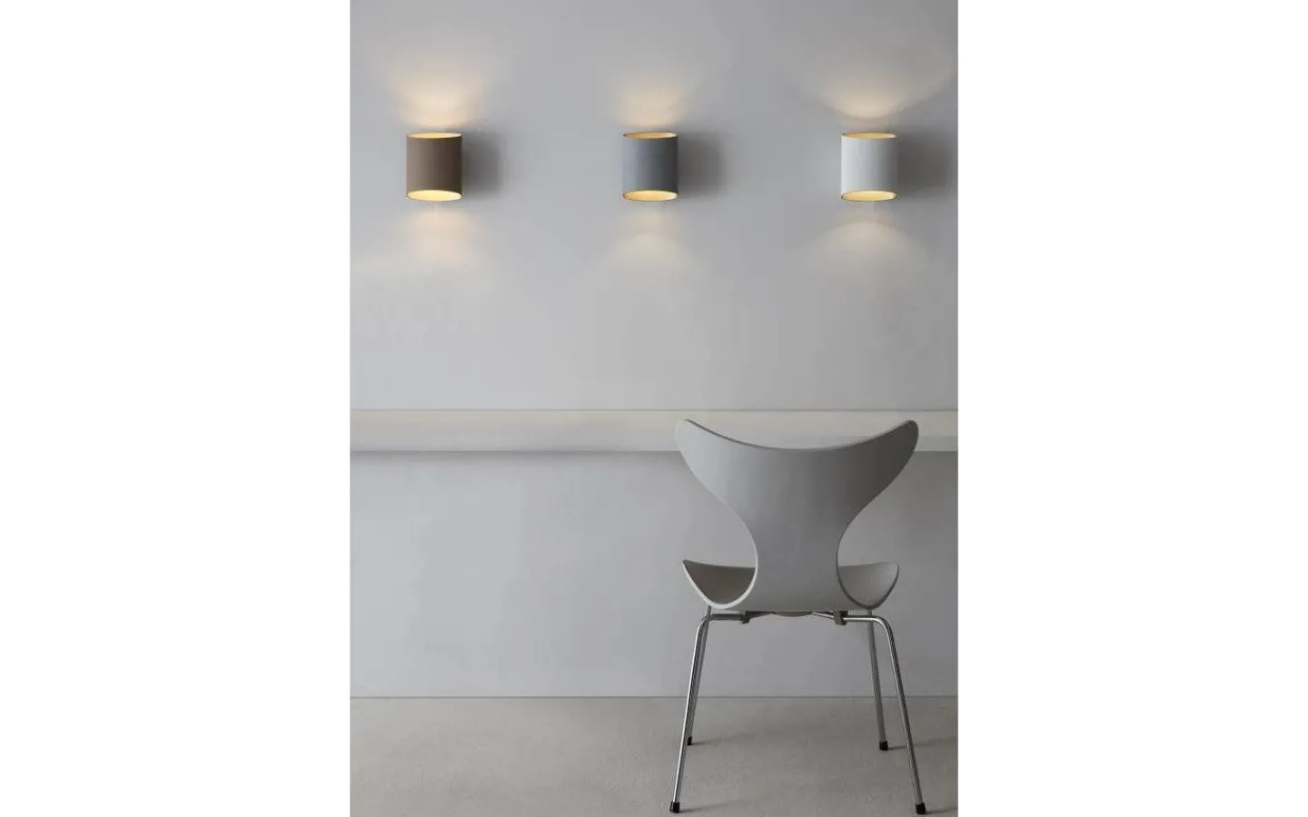 Vardagsrum|Hall & Trappa-Belid Sinne Vägglampa 17cm LED 8W 3000K Vit/Mässing