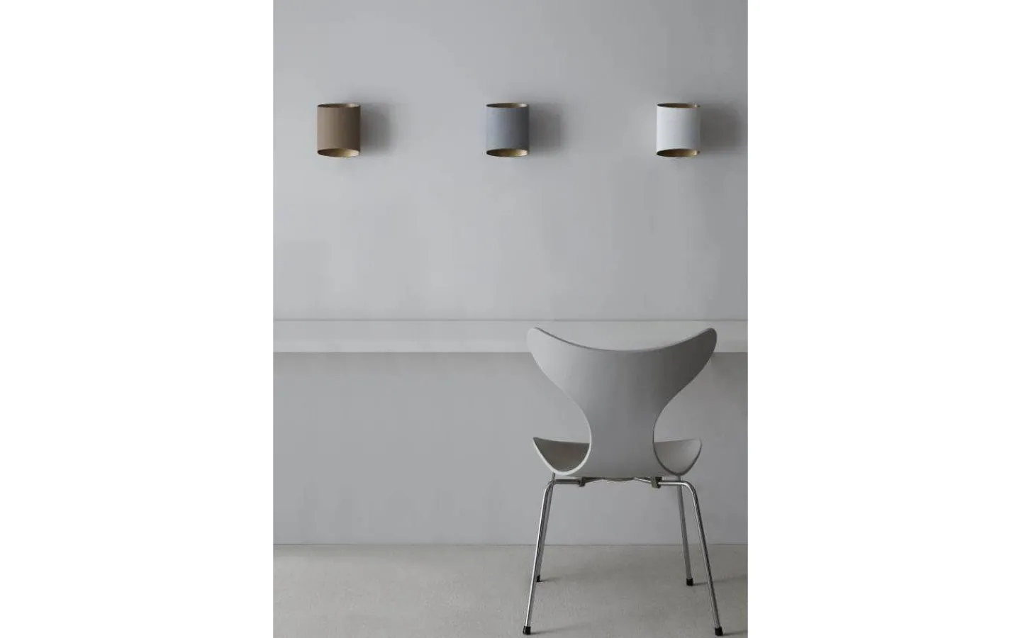 Vardagsrum|Hall & Trappa-Belid Sinne Vägglampa 17cm Vit/Silver
