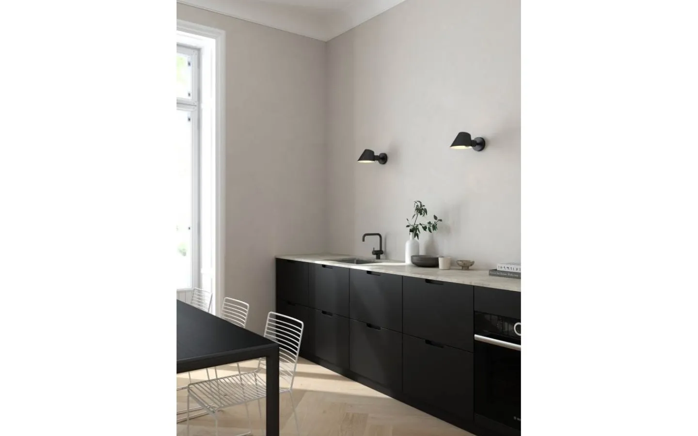 Läslampor < Design for the people Stay Vägglampa Svart