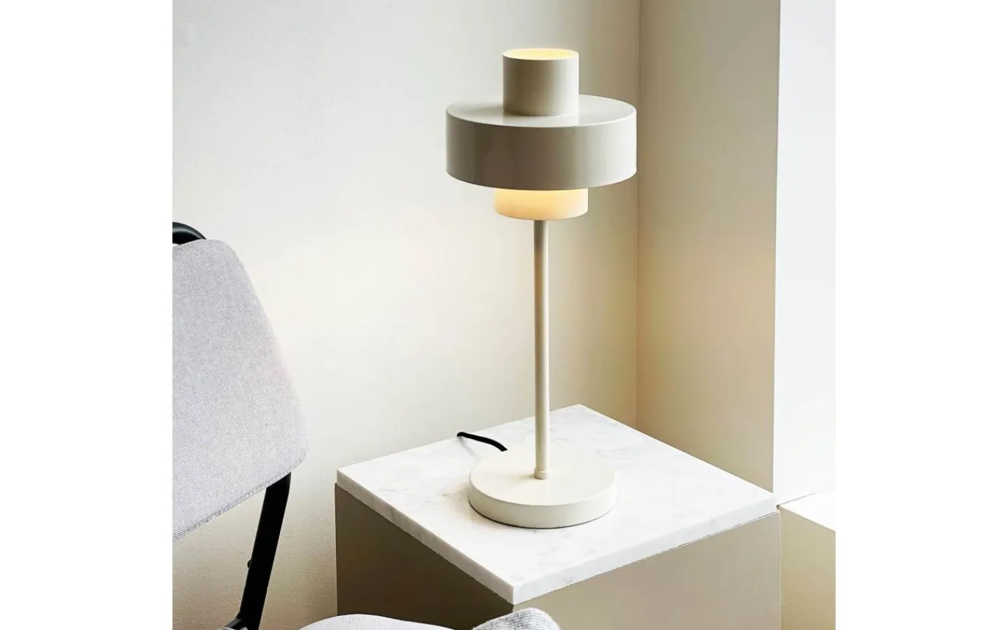Bordslampor < Dyberg Larsen Stoke Bordslampa 49,5cm Vit