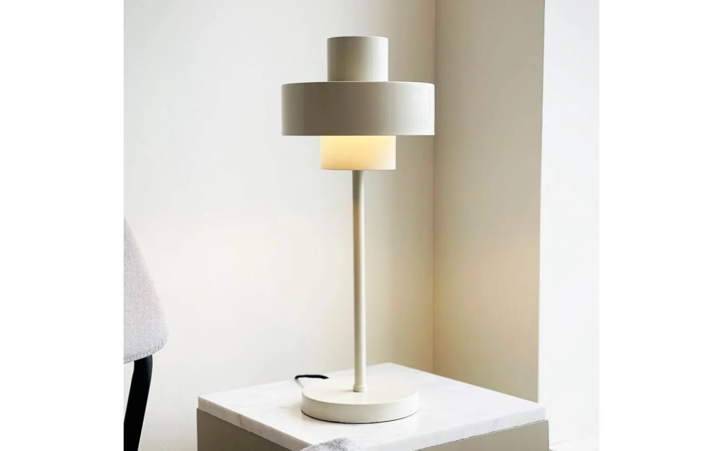 Bordslampor < Dyberg Larsen Stoke Bordslampa 49,5cm Vit
