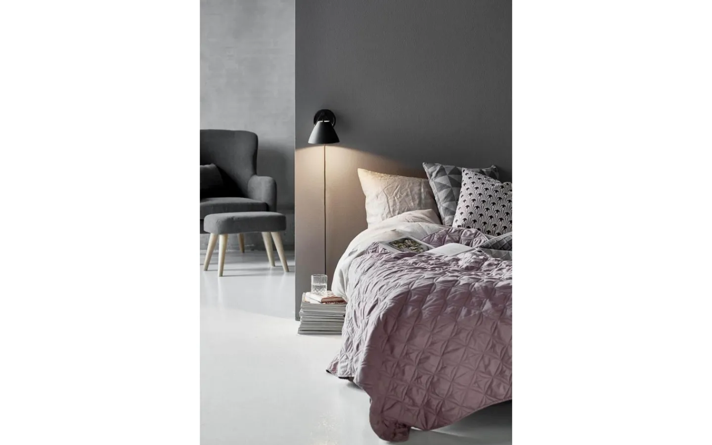 Sovrum|Läslampor-Design for the people Strap 15 Vägglampa Svart