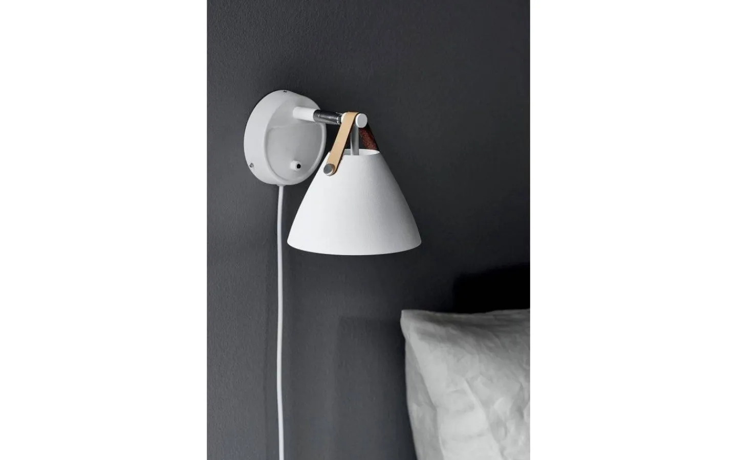 Sovrum|Läslampor < Design for the people Strap 15 Vägglampa Vit