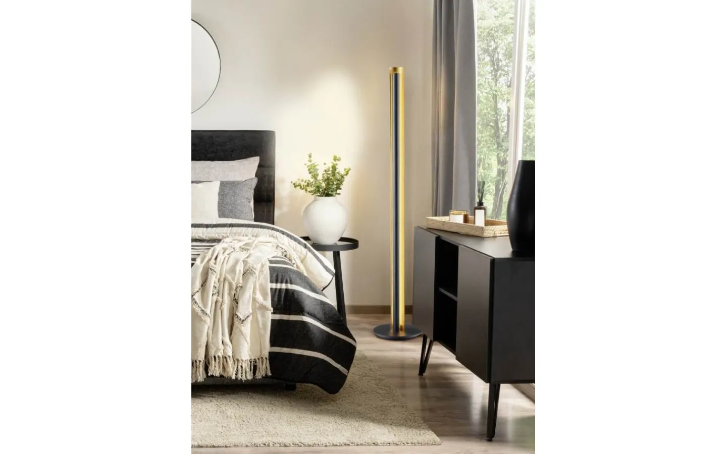 Golvlampor-Trio Lighting Texel Golvlampa LED svart/guld
