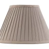 Plisserade Lampskärmar-Karlskrona Lampfabrik Textilskärm 200 - Beige bomullstyg