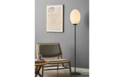 Golvlampor < Halo Design Twist Golvlampa 145cm Svart/Opal