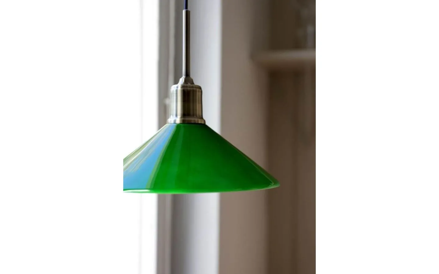 Fönsterlampor < Markslojd Vela Fönsterlampa Grön