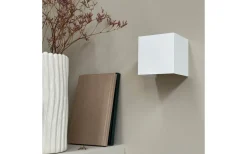 Lampetter < Dyberg Larsen Venus 10X10 Vägglampa Vit Inomhus