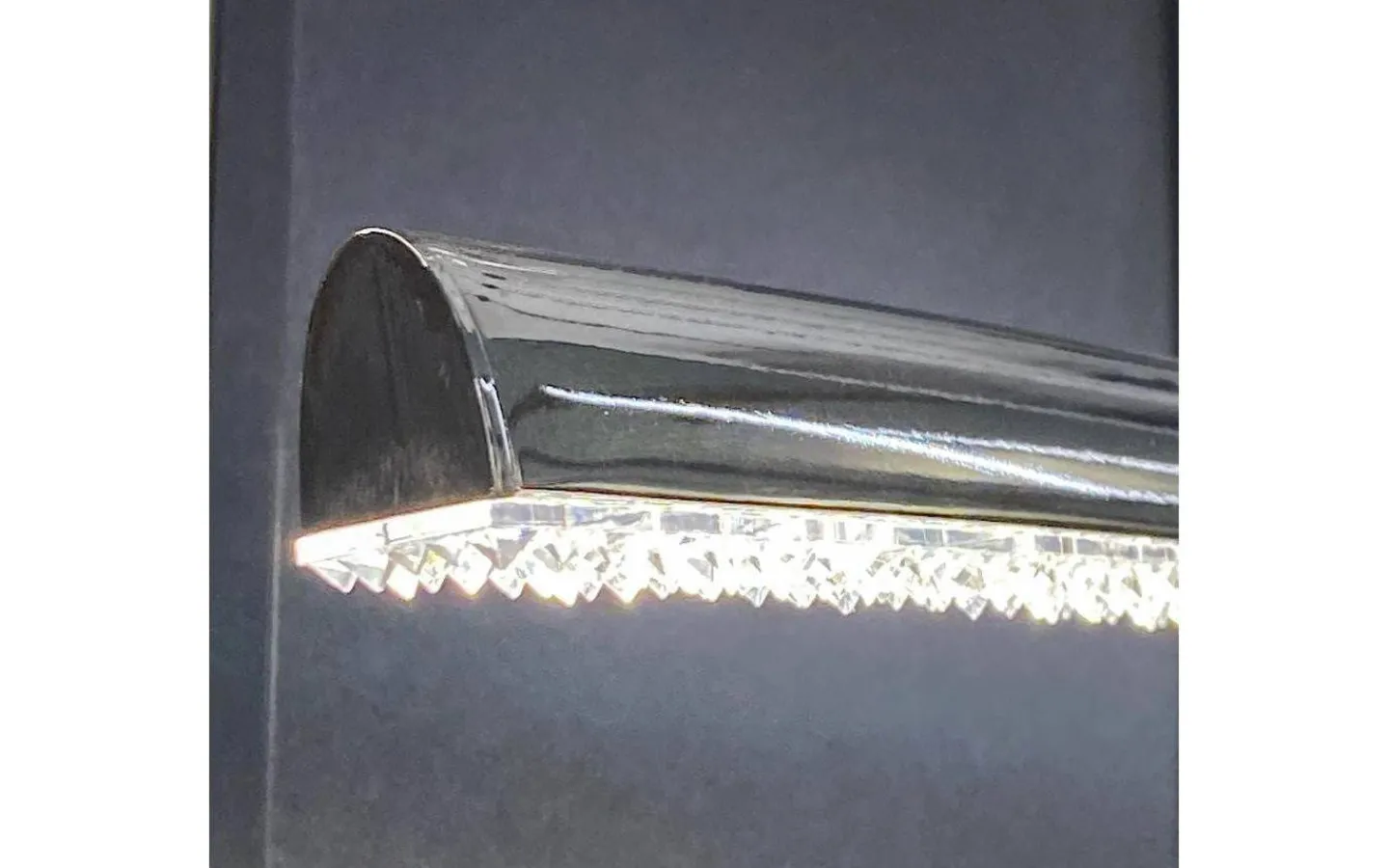 Avlånga Taklampor < Aneta Vito Taklampa 100cm LED 14,7W 3000K Krom