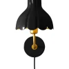 Lampetter-PR Home Wells Vägglampa Svart/Guld