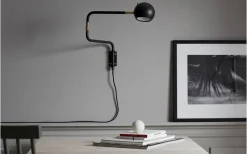 Sovrum|Läslampor < CO Bankeryd Yes Vägglampa 62cm Svart
